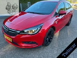 Rood Gebruikt 2016 Opel Astra Edition Stationwagen | € 8.950 (Eerlijke prijs)