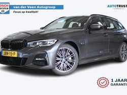 Grijs Gebruikt 2022 BMW 330e Stationwagen | € 29.450 (Goede deal)