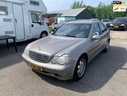 Grijs Gebruikt 2004 Mercedes C180 Classic Sedan | € 1.750 (Super prijs)