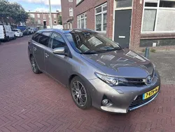 Gebruikt 2013 Toyota Auris Hybrid Stationwagen | € 9.999 (Eerlijke prijs)