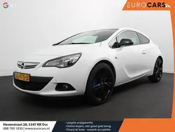 Wit Gebruikt 2015 Opel Astra GTC Sport Hatchback | € 11.490 (Duur)