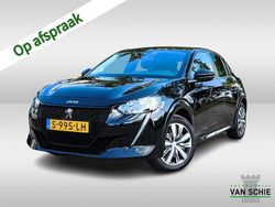 Zwart Gebruikt 2023 Peugeot e-208 Active Hatchback | € 18.900 (Eerlijke prijs)