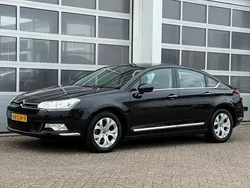 Zwart Gebruikt 2011 Citroën C5 SELECTION Sedan | € 6.445 (Duur)