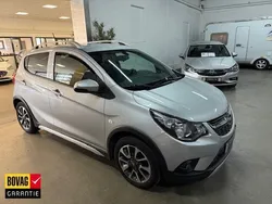 Grijs, metallic lak Gebruikt 2019 Opel Karl Rocks Hatchback | € 9.950 (Eerlijke prijs)