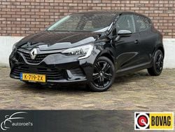 Zwart Gebruikt 2021 Renault Clio V Zen Hatchback | € 12.995 (Eerlijke prijs)