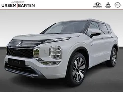 Wit Nieuw 2025 Mitsubishi Outlander Instyle SUV | € 62.930 (Eerlijke prijs)