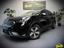 Zwart, metallic lak Gebruikt 2017 Kia Niro SUV | € 17.950 (Eerlijke prijs)