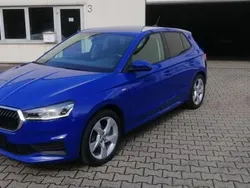 Blauw Gebruikt 2022 Skoda Fabia Ambition Hatchback | € 16.445 (Eerlijke prijs)