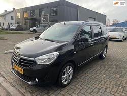 Zwart Gebruikt 2014 Dacia Lodgy Lauréate MPV | € 6.995 (Super prijs)
