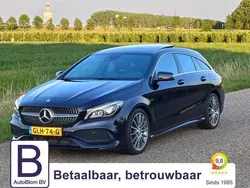 Blauw, metallic lak Gebruikt 2017 Mercedes CLA180 Shooting Brake AMG line Stationwagen | € 22.995