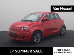 Rood Gebruikt 2023 Fiat 500e Red Hatchback | € 21.400 (Eerlijke prijs)