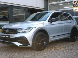 Grijs Gebruikt 2023 VW Tiguan Business SUV | € 41.900 (Eerlijke prijs)