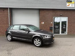Grijs Gebruikt 2012 Audi A3 Sportback Attraction Hatchback | € 5.999 (Goede deal)