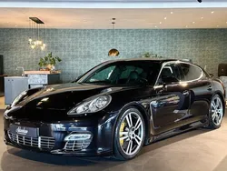 Zwart, metallic lak Gebruikt 2010 Porsche Panamera Turbo Sedan | € 34.950