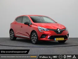 Rood Gebruikt 2022 Renault Clio V Techno Hatchback | € 21.940 (Eerlijke prijs)