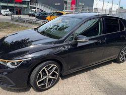 Zwart Gebruikt 2020 VW Golf VII R-line Hatchback | € 22.500 (Goede deal)