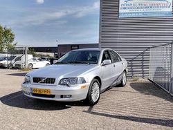Zilver (mat) Gebruikt 2003 Volvo S40 Sedan | € 4.500