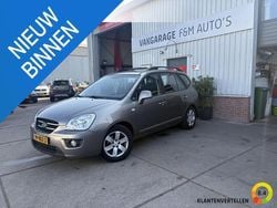 Grijs Gebruikt 2010 Kia Carens MPV | € 2.950 (Eerlijke prijs)