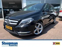 Zwart, metallic lak Gebruikt 2012 Mercedes B180 Ambition MPV | € 9.950 (Goede deal)