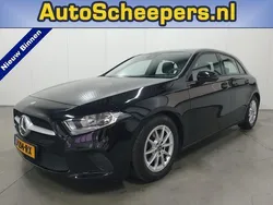 Zwart Gebruikt 2020 Mercedes A160 Hatchback | € 17.995 (Goede deal)