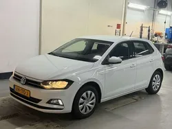 Wit Gebruikt 2019 VW Polo Comfortline Hatchback | € 11.000 (Goede deal)