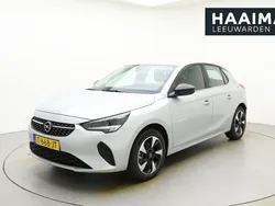 Grijs, metallic lak Gebruikt 2023 Opel Corsa-e Elegance Hatchback | € 25.950 (Duur)