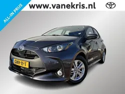 Grijs Gebruikt 2024 Toyota Yaris Active Hatchback | € 25.854 (Iets duurder)
