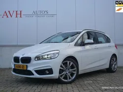 Wit Gebruikt 2014 BMW 218 Executive Stationwagen | € 12.950 (Eerlijke prijs)