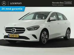 Wit Gebruikt 2020 Mercedes B250 MPV | € 27.945 (Eerlijke prijs)
