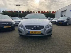 Grijs Gebruikt 2012 Volvo V60 Kinetic Stationwagen | € 7.900 (Eerlijke prijs)