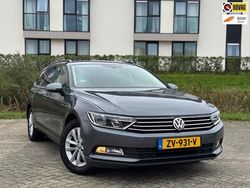 Grijs Gebruikt 2016 VW Passat Stationwagen | € 11.490 (Goede deal)