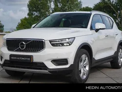 Wit Gebruikt 2021 Volvo XC40 Business Edition SUV | € 32.995 (Eerlijke prijs)