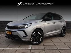 Grijs Gebruikt 2023 Opel Grandland X GSe SUV | € 32.495 (Iets duurder)