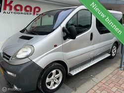 Grijs Gebruikt 2004 Opel Vivaro Van | € 3.950 (Eerlijke prijs)