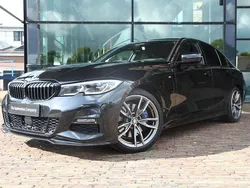 Zwart Gebruikt 2019 BMW 330 Comfort Edition Sedan | € 37.999 (Duur)