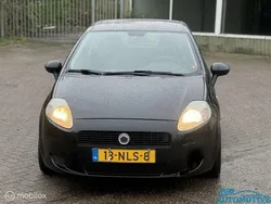 Zwart Gebruikt 2010 Fiat Grande Punto Hatchback | € 650 (Super prijs)