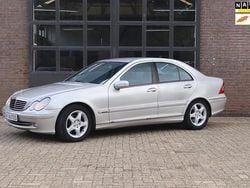 Grijs Gebruikt 2002 Mercedes C180 Sedan | € 2.500 (Super prijs)