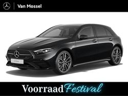 Grijs Nieuw 2025 Mercedes A250 Business Hatchback | € 50.551 (Duur)