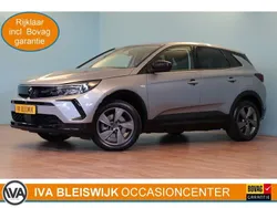 Grijs, metallic lak Gebruikt 2023 Opel Grandland X SUV | € 29.888 (Eerlijke prijs)