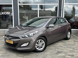 Bruin Gebruikt 2013 Hyundai i30 Hatchback | € 7.240 (Eerlijke prijs)