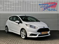 Wit Gebruikt 2013 Ford Fiesta ST Hatchback | € 12.500 (Iets duurder)