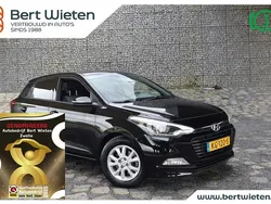 Zwart Gebruikt 2016 Hyundai i20 GO! Hatchback | € 11.790 (Iets duurder)