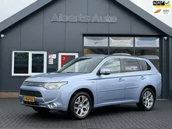 Blauw Gebruikt 2014 Mitsubishi Outlander Edition SUV | € 6.450 (Eerlijke prijs)
