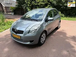 Grijs Gebruikt 2007 Toyota Yaris Sol Hatchback | € 2.699 (Eerlijke prijs)