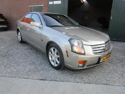 Beige Gebruikt 2004 Cadillac CTS Sedan | € 3.400