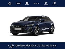 Blauw Nieuw 2025 Audi A5 Ambiente Stationwagen | € 63.350 (Super prijs)