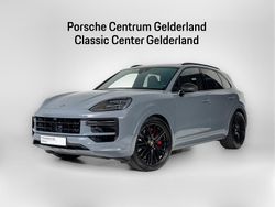 Grijs Gebruikt 2024 Porsche Cayenne Turbo SUV | € 184.900