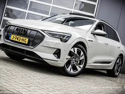 Grijs Gebruikt 2020 Audi e-tron Business SUV | € 23.780 (Goede deal)