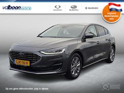 Grijs Gebruikt 2024 Ford Focus Titanium Hatchback | € 21.750 (Eerlijke prijs)