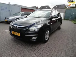 Zwart Gebruikt 2010 Hyundai i30 Dynamiq Stationwagen | € 2.750 (Eerlijke prijs)